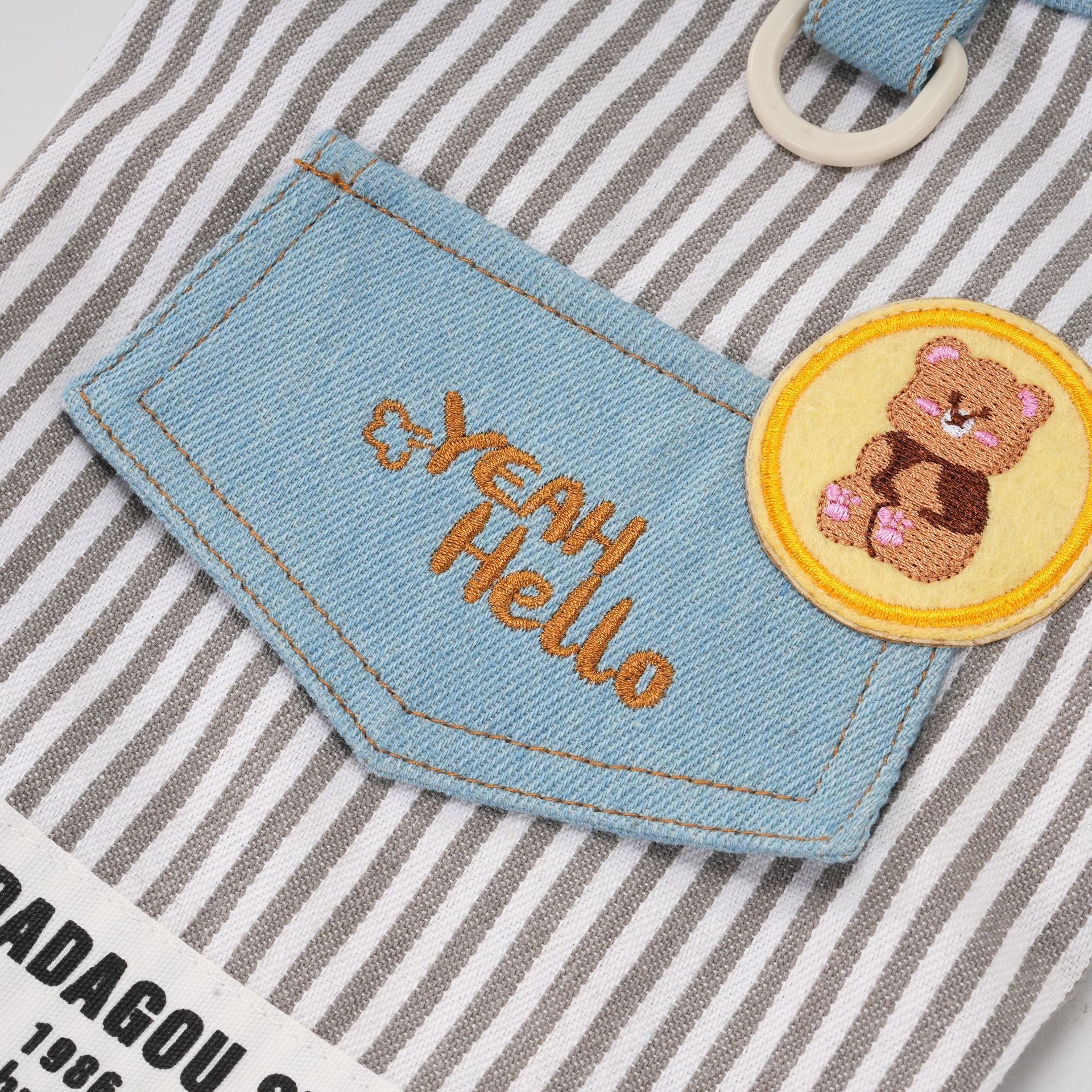Pet clothes dog cat clothes breathable denim pet clothing spring and summer new pet 26 stripe denim jacket